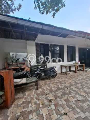 LOKASI STRATEGIS! Komersial Disewakan di Rawamangun, Luas 400m², Pusat Usaha LOKASI STRATEGIS! Komersial Disewakan di Rawamangun, Luas 400m², Pusat Usaha