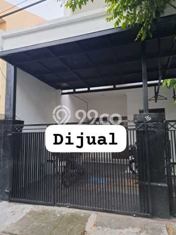 Rumah Luas Asri 3 KT Siap Pakai di Kayu Putih Jakarta Timur Rumah Luas Asri 3 KT Siap Pakai di Kayu Putih Jakarta Timur