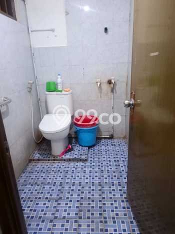Rumah sewa siap pakai 4 Kamar Tidur di Rawamangun, Jakarta Timur Rumah sewa siap pakai 4 Kamar Tidur di Rawamangun, Jakarta Timur