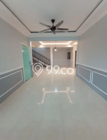 Disewakan Rumah Harga Terjangkau di Rawamangun Jakarta Timur dengan 4 Kamar Tidur Disewakan Rumah Harga Terjangkau di Rawamangun Jakarta Timur dengan 4 Kamar Tidur
