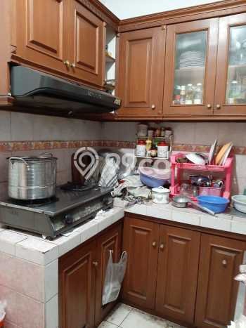 Rumah Modern 3 KT di Pondok Kelapa Jakarta Timur Unfurnished Rumah Modern 3 KT di Pondok Kelapa Jakarta Timur Unfurnished
