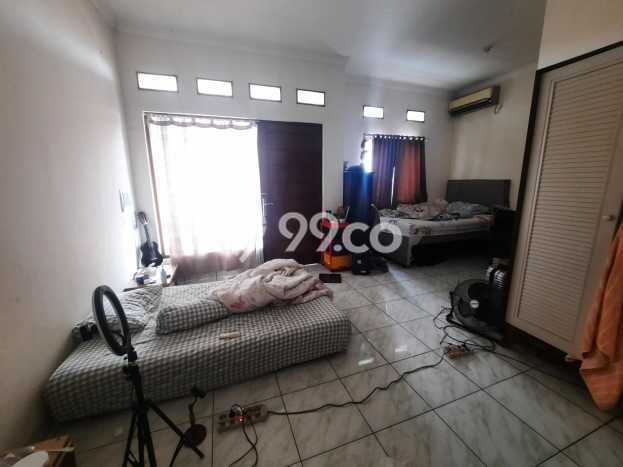 Jual Rumah Favorit Siap Huni LB 125m2 di Duren Sawit, Jakarta Timur Jual Rumah Favorit Siap Huni LB 125m2 di Duren Sawit, Jakarta Timur