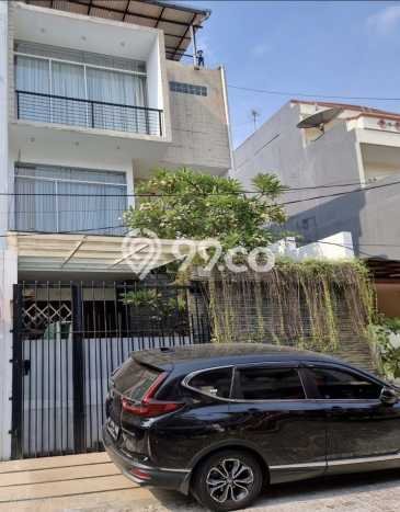 Jual Rumah Mewah Elegan Dengan View Eksklusif di Sunter, Jakarta Utara Jual Rumah Mewah Elegan Dengan View Eksklusif di Sunter, Jakarta Utara