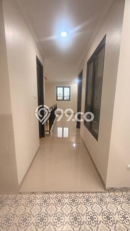 For Sale! Luxury House LT 90m2 Desain Elegan di Rawamangun For Sale! Luxury House LT 90m2 Desain Elegan di Rawamangun