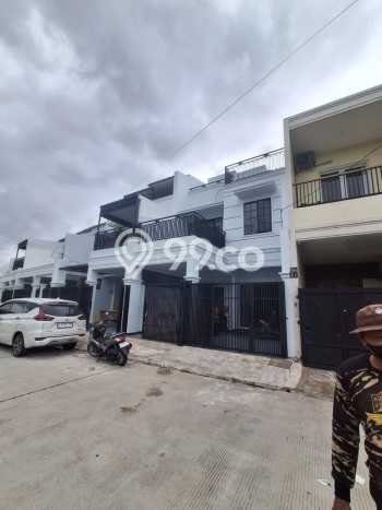 Hunian Cantik Minimalis Lb 120m2 di Duren Sawit, Jakarta Timur Hunian Cantik Minimalis Lb 120m2 di Duren Sawit, Jakarta Timur