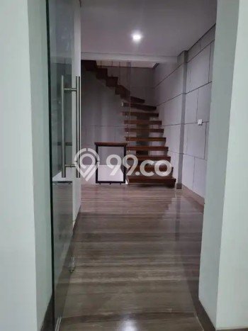 For Sale! Luxury House LT 489m2 Desain Elegan di Pondok Indah For Sale! Luxury House LT 489m2 Desain Elegan di Pondok Indah