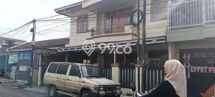 Rumah sewa siap pakai 4 KT di Rawamangun, Jakarta Timur Rumah sewa siap pakai 4 KT di Rawamangun, Jakarta Timur