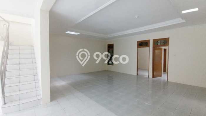 GOOD DEAL! Rumah area , 3 KT, Ready, LT 200m2m² LB 280m2m² GOOD DEAL! Rumah area , 3 KT, Ready, LT 200m2m² LB 280m2m²