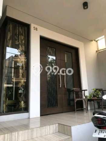 Rumah Eksklusif Siap Huni LT 179m2 di Matraman, Jakarta Timur Rumah Eksklusif Siap Huni LT 179m2 di Matraman, Jakarta Timur