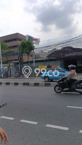 Unit Ruko Disewakan di Cawang di Area Ramai & Strategis Unit Ruko Disewakan di Cawang di Area Ramai & Strategis