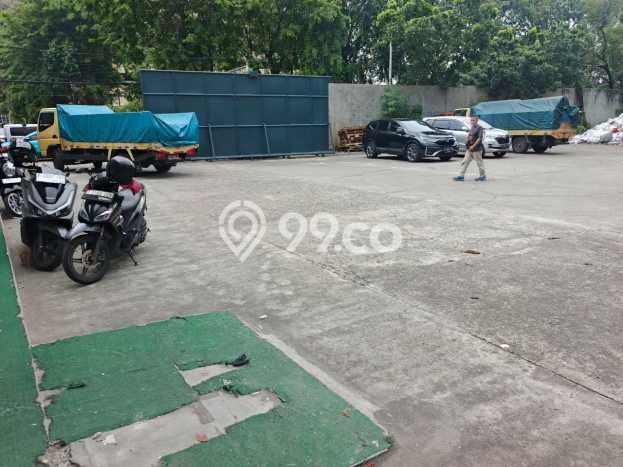 Gudang Strategis Kawasan Kelapa Gading, Luas 3200m², Lokasi Komersial Gudang Strategis Kawasan Kelapa Gading, Luas 3200m², Lokasi Komersial