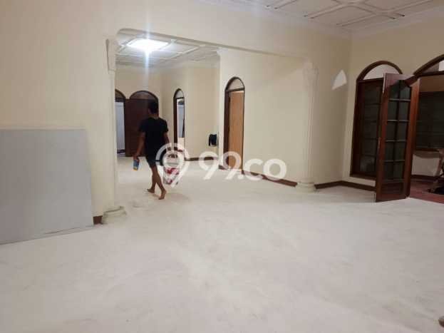 Gudang Kawasan Duren Sawit, Luas 600m², Lokasi Strategis, Siap Usaha Gudang Kawasan Duren Sawit, Luas 600m², Lokasi Strategis, Siap Usaha
