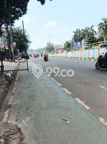 Unit Gudang Disewakan di Bukit Duri di Area Ramai & Strategis Unit Gudang Disewakan di Bukit Duri di Area Ramai & Strategis