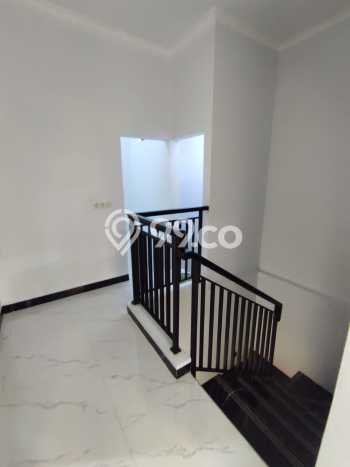 Rumah Minimalis 4 KT di Pondok Kelapa Jakarta Timur Semi Furnished Rumah Minimalis 4 KT di Pondok Kelapa Jakarta Timur Semi Furnished
