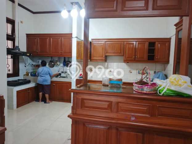 Rumah Disewakan Jakarta Timur LT 200m2 LB 200m2 Area Kayu Putih Rumah Disewakan Jakarta Timur LT 200m2 LB 200m2 Area Kayu Putih