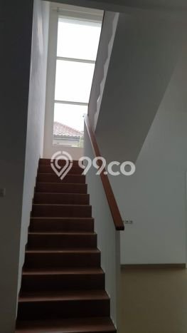 Rumah kawasan Rawamangun, 4 KM, View Indah, Luas 260m² LB 350m² Rumah kawasan Rawamangun, 4 KM, View Indah, Luas 260m² LB 350m²