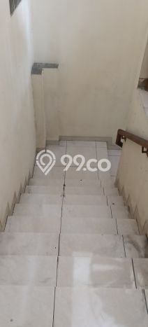 Ruko Disewa di Duren Sawit, Jakarta Timur, LT 250m2 / LB 350m2 Ruko Disewa di Duren Sawit, Jakarta Timur, LT 250m2 / LB 350m2