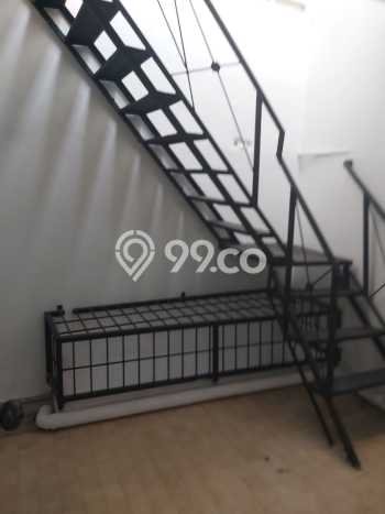 Rumah Elit Modern Tanpa Renovasi di Kayu Putih Jakarta Timur Rumah Elit Modern Tanpa Renovasi di Kayu Putih Jakarta Timur