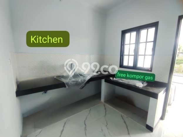 Rumah Modern 4 KT di Pondok Kelapa Jakarta Timur Semi Furnished Rumah Modern 4 KT di Pondok Kelapa Jakarta Timur Semi Furnished