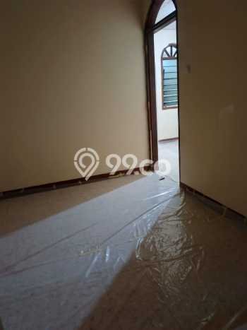 Gudang Kawasan Duren Sawit, Luas 600m², Lokasi Strategis, Siap Usaha Gudang Kawasan Duren Sawit, Luas 600m², Lokasi Strategis, Siap Usaha
