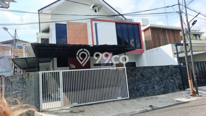 Disewakan Cepat Rumah Kondisi Bagus di Area Tebet, Jakarta Selatan Disewakan Cepat Rumah Kondisi Bagus di Area Tebet, Jakarta Selatan