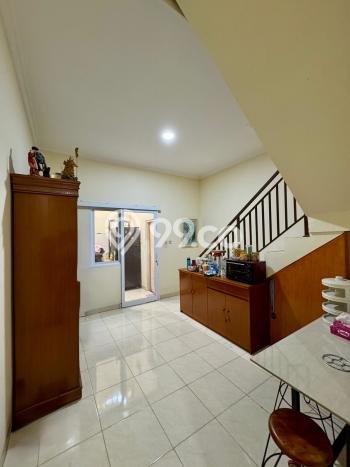 Rumah Modern 3 KT di Pasar Baru Jakarta Pusat Full Furnished Rumah Modern 3 KT di Pasar Baru Jakarta Pusat Full Furnished