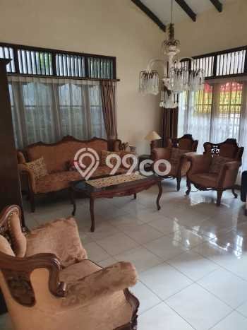 Jual Rumah Strategis Bagus Punya 4 KT di Cempaka Putih Jakarta Pusat - Jual Rumah Strategis Bagus Punya 4 KT di Cempaka Putih Jakarta Pusat -