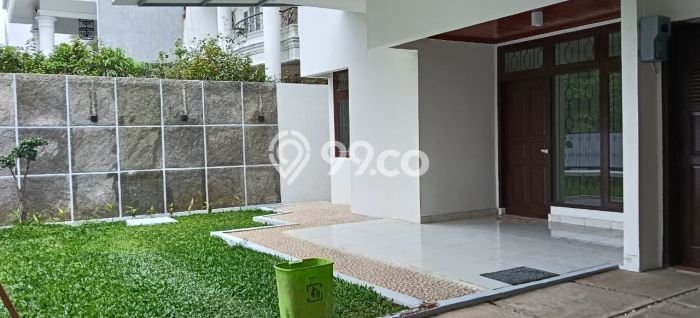 Disewakan Rumah Konsep Minimalis di Duren Sawit Jakarta Timur dengan 5 KT Disewakan Rumah Konsep Minimalis di Duren Sawit Jakarta Timur dengan 5 KT
