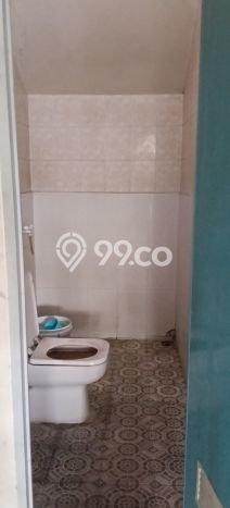 Ruko Disewa di Duren Sawit, Jakarta Timur, LT 250m2 / LB 350m2 Ruko Disewa di Duren Sawit, Jakarta Timur, LT 250m2 / LB 350m2