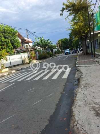 Ruko untuk Disewa di Pusat Jakarta Timur Luas Bangunan 88m2 Ruko untuk Disewa di Pusat Jakarta Timur Luas Bangunan 88m2