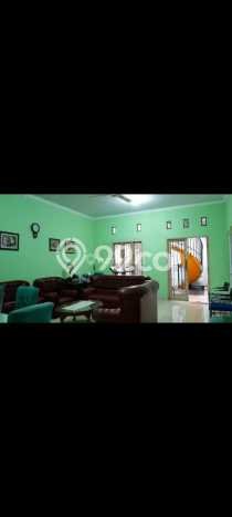 Rumah Elit Modern Tanpa Renovasi di Pondok Kelapa Jakarta Timur Rumah Elit Modern Tanpa Renovasi di Pondok Kelapa Jakarta Timur