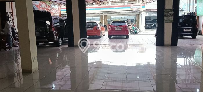 Ruko Disewa di Duren Sawit, Jakarta Timur, LT 250m2 / LB 350m2 Ruko Disewa di Duren Sawit, Jakarta Timur, LT 250m2 / LB 350m2