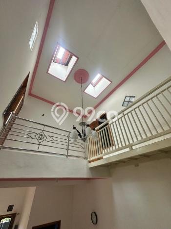 Rumah Strategis Modern Lb 140m2 di Blimbing, Malang Rumah Strategis Modern Lb 140m2 di Blimbing, Malang