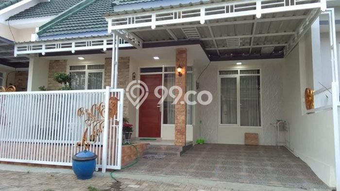 Hunian Cantik Modern Lb 68m2 di Batu, Batu Hunian Cantik Modern Lb 68m2 di Batu, Batu