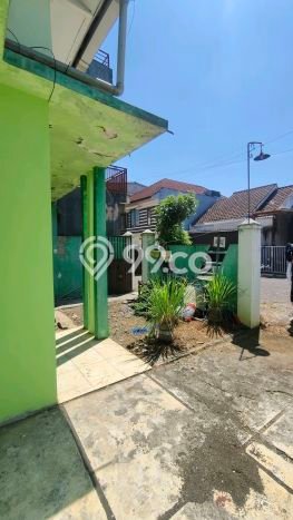 Rumah Kost untuk Dijual di Batu dengan 11 KT, 3 KM, Luas 124m2 Rumah Kost untuk Dijual di Batu dengan 11 KT, 3 KM, Luas 124m2
