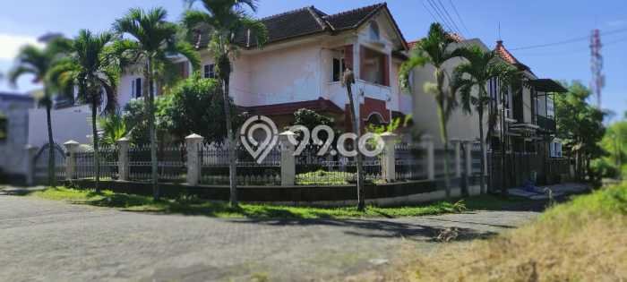 Dijual Rumah Premium dengan Fasilitas Sekitar Komplit di Lowokwaru, Malang Dijual Rumah Premium dengan Fasilitas Sekitar Komplit di Lowokwaru, Malang
