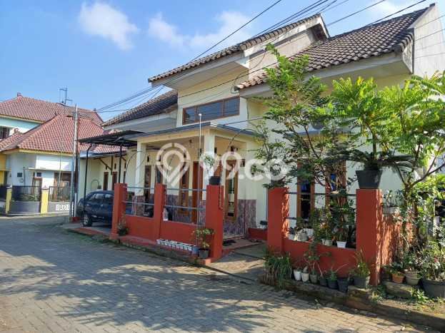 Hunian Cantik Minimalis Lb 140m2 di Kedungkandang, Malang Hunian Cantik Minimalis Lb 140m2 di Kedungkandang, Malang