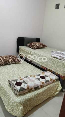 Siap Huni Rumah Minimalis & Modern LB 200m2 di Batu Siap Huni Rumah Minimalis & Modern LB 200m2 di Batu