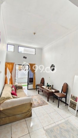 Rumah Minimalis 2 KT LT 75m2 di madyopuro Rumah Minimalis 2 KT LT 75m2 di madyopuro