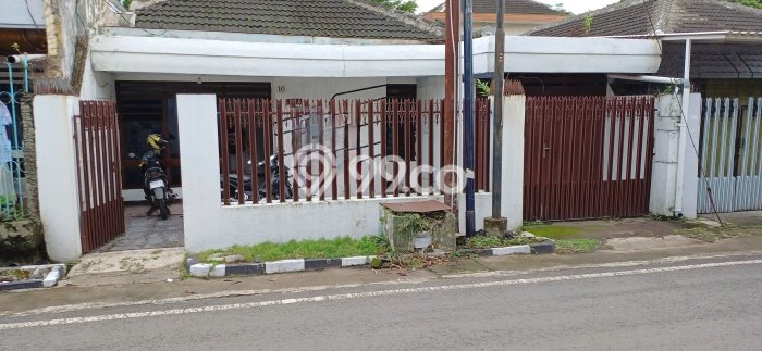 Jual Rumah Strategis Bagus Punya 4 KT di Sukun Malang SHM Jual Rumah Strategis Bagus Punya 4 KT di Sukun Malang SHM