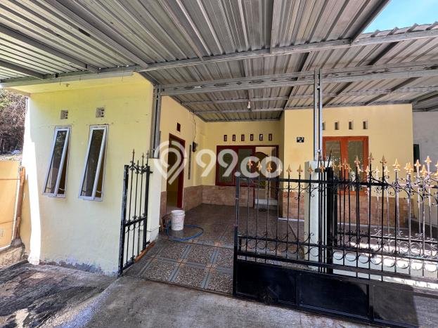 Jual Rumah Minimalis Bagus Punya 3 KT di Karangploso Malang SHM Jual Rumah Minimalis Bagus Punya 3 KT di Karangploso Malang SHM
