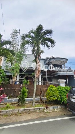 For Sale Rumah 5 Kamar Lokasi Ideal Nyaman dan Strategis di Sukun For Sale Rumah 5 Kamar Lokasi Ideal Nyaman dan Strategis di Sukun