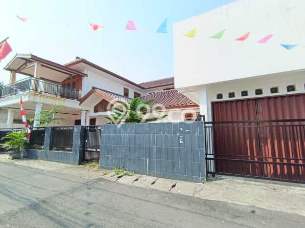 Rumah Modern 4 KT di Petukangan Jakarta Selatan Unfurnished Rumah Modern 4 KT di Petukangan Jakarta Selatan Unfurnished