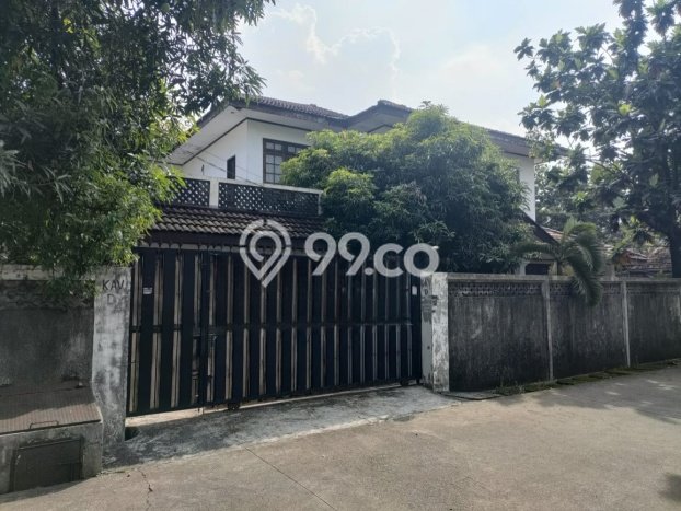 Rumah Elit Modern Tanpa Renovasi di Kemang Jakarta Selatan Rumah Elit Modern Tanpa Renovasi di Kemang Jakarta Selatan