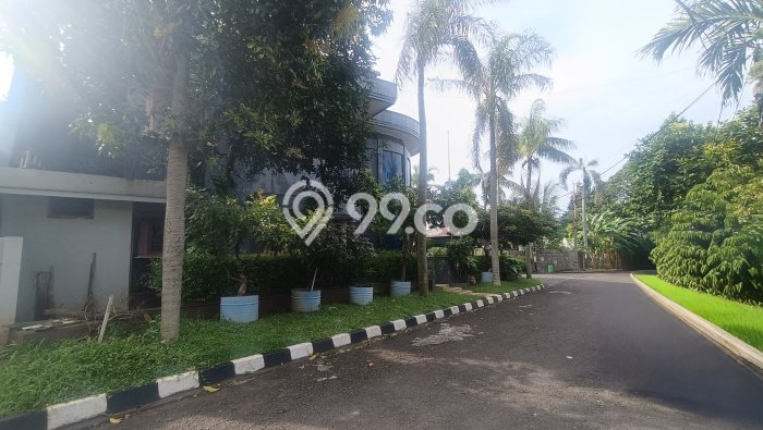 Jual Rumah Mewah Elegan Dengan View Eksklusif di Tanjung Barat, Jakarta Selatan Jual Rumah Mewah Elegan Dengan View Eksklusif di Tanjung Barat, Jakarta Selatan