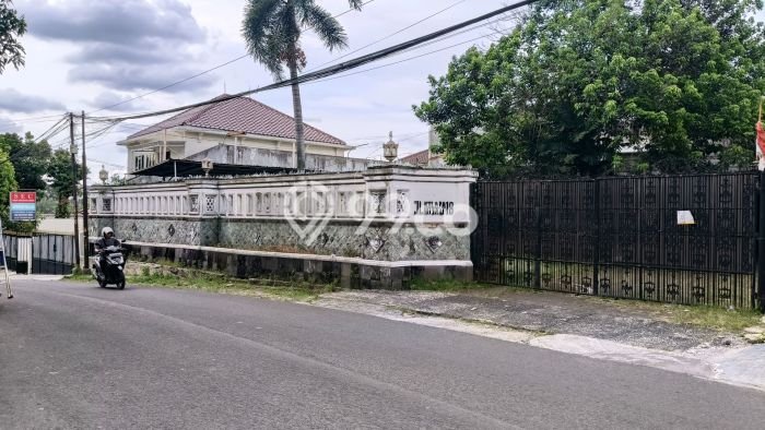 For Sale Rumah Elit Exclusive di Jagakarsa, Jakarta Selatan For Sale Rumah Elit Exclusive di Jagakarsa, Jakarta Selatan