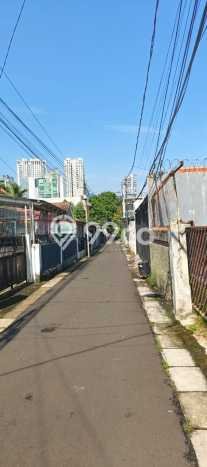 Ready to Use! Luxury House LT 255m2 Desain Elegan di Setiabudi Ready to Use! Luxury House LT 255m2 Desain Elegan di Setiabudi