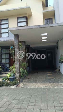Jual Rumah Mewah Megah Dengan View Cantik di Pondok Labu, Jakarta Selatan Jual Rumah Mewah Megah Dengan View Cantik di Pondok Labu, Jakarta Selatan