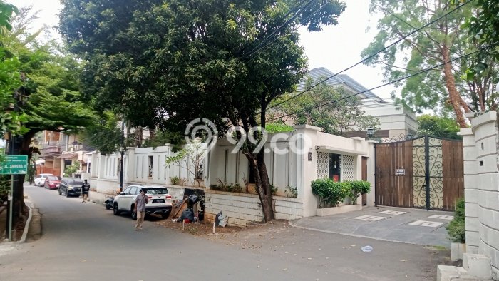Rumah Elit LB 1174m2 Siap Pakai Desain Elegan di Ragunan, Jakarta Selatan Rumah Elit LB 1174m2 Siap Pakai Desain Elegan di Ragunan, Jakarta Selatan