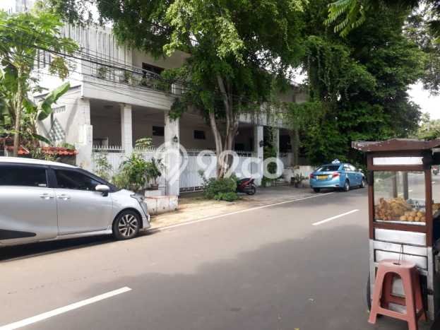 Hunian Super Mewah dengan Akses Paling Strategis di Gudang Peluru, Jakarta Selatan Hunian Super Mewah dengan Akses Paling Strategis di Gudang Peluru, Jakarta Selatan
